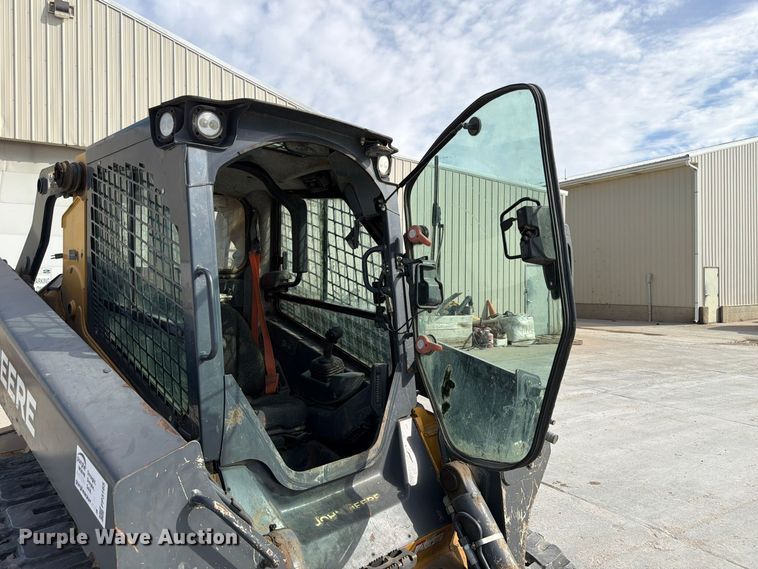 image for item FP3165 2018 John Deere 333G tracked skid steer loader