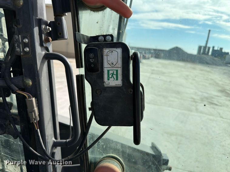 image for item FP3165 2018 John Deere 333G tracked skid steer loader