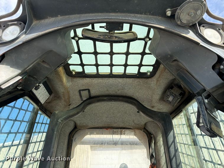 image for item FP3165 2018 John Deere 333G tracked skid steer loader