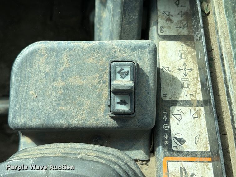 image for item FP3165 2018 John Deere 333G tracked skid steer loader