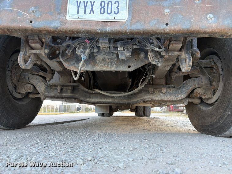 image for item FP3166 2003 Mack CV713 vacuum truck