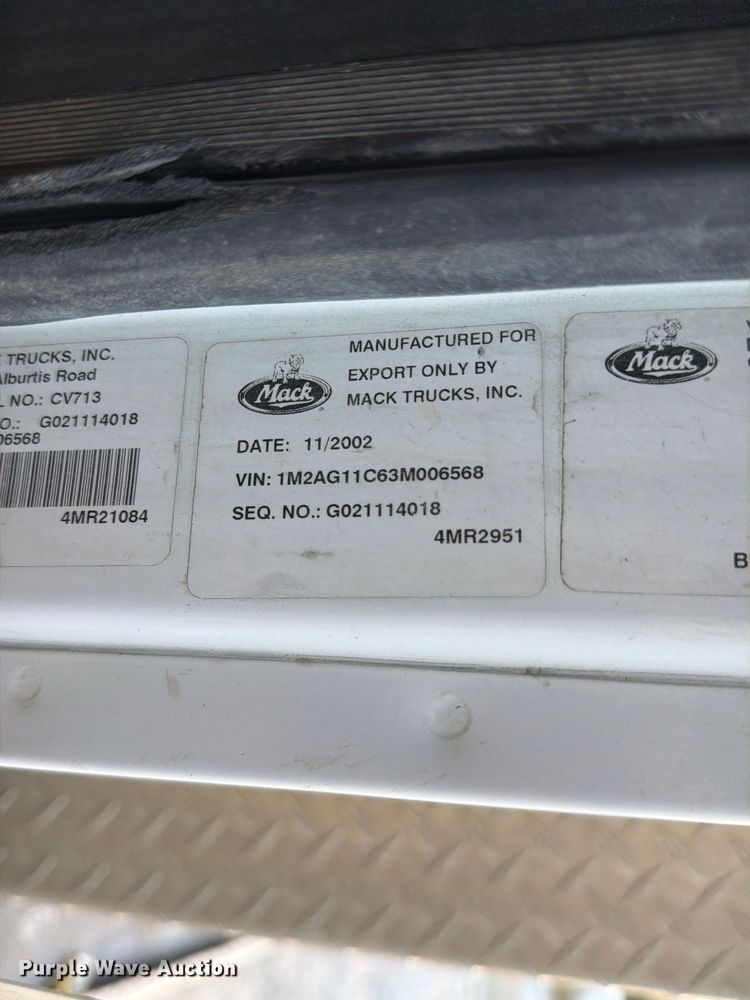 image for item FP3166 2003 Mack CV713 vacuum truck