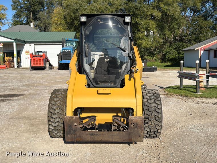 image for item FP3179 2007 Caterpillar 272C skid steer loader