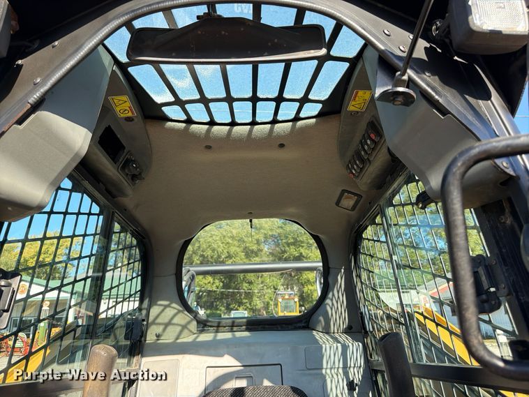 image for item FP3179 2007 Caterpillar 272C skid steer loader