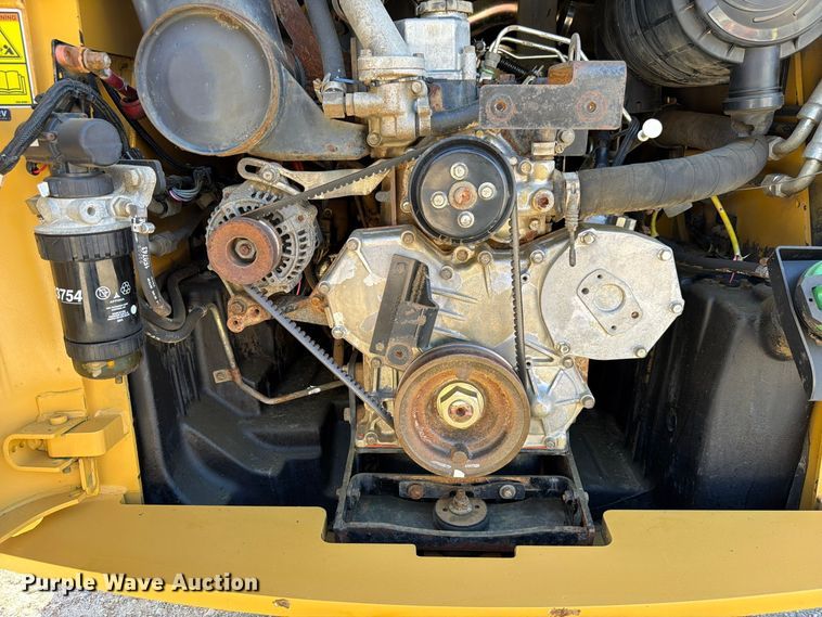 image for item FP3179 2007 Caterpillar 272C skid steer loader