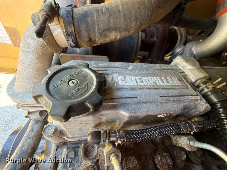 image for item FP3179 2007 Caterpillar 272C skid steer loader