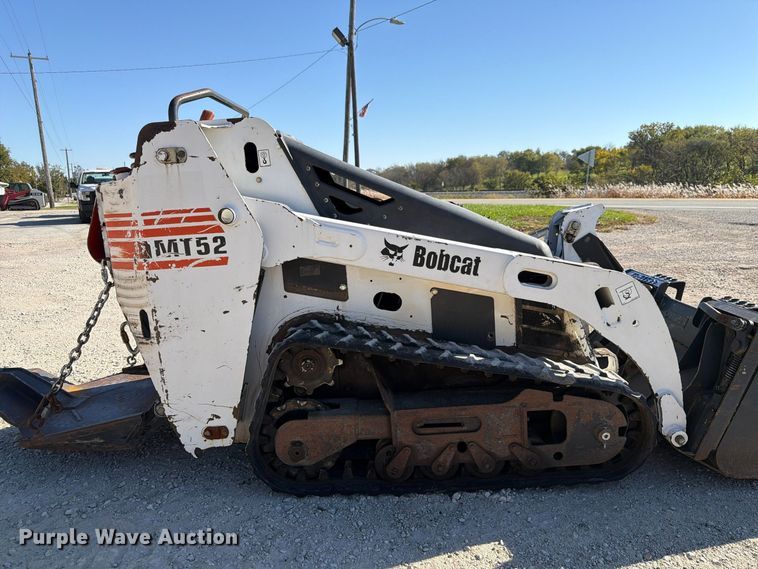 image for item FP3183 2005 Bobcat MT52 compact utility loader