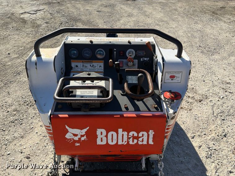 image for item FP3183 2005 Bobcat MT52 compact utility loader