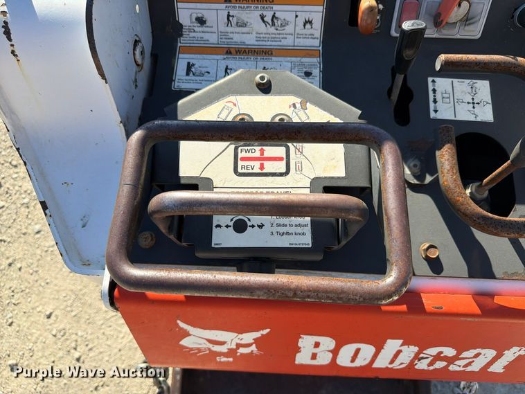 image for item FP3183 2005 Bobcat MT52 compact utility loader