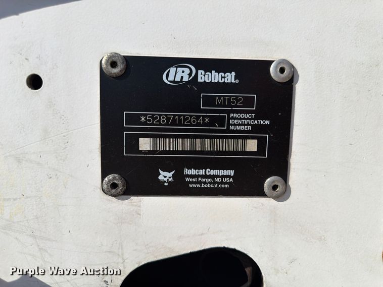 image for item FP3183 2005 Bobcat MT52 compact utility loader