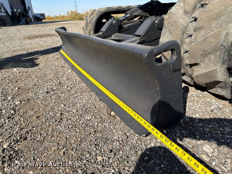 image for item FP3185 2013 Bobcat E85M mini excavator