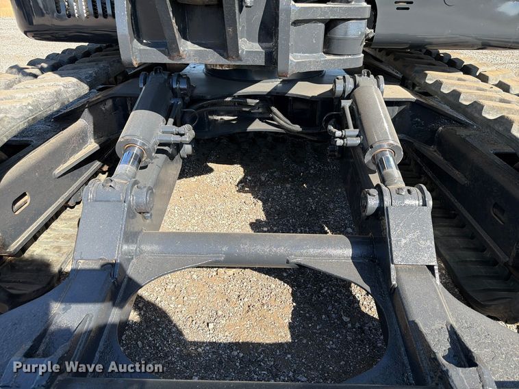 image for item FP3185 2013 Bobcat E85M mini excavator