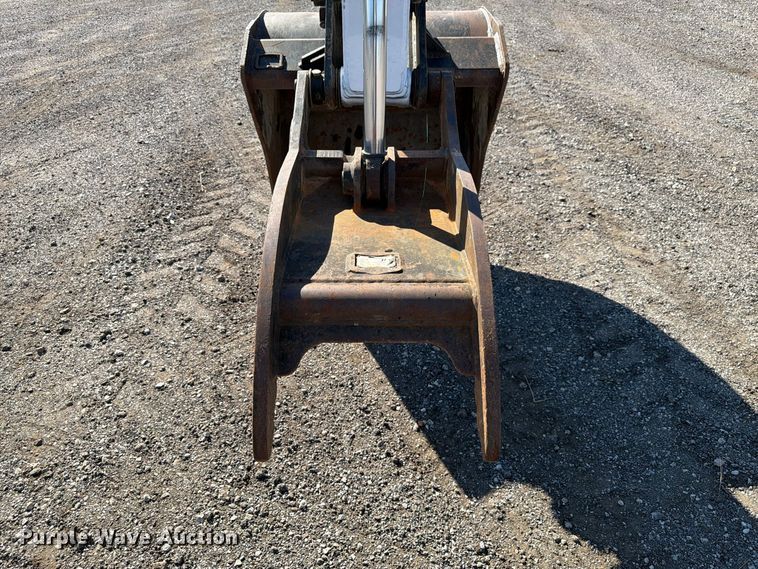 image for item FP3185 2013 Bobcat E85M mini excavator