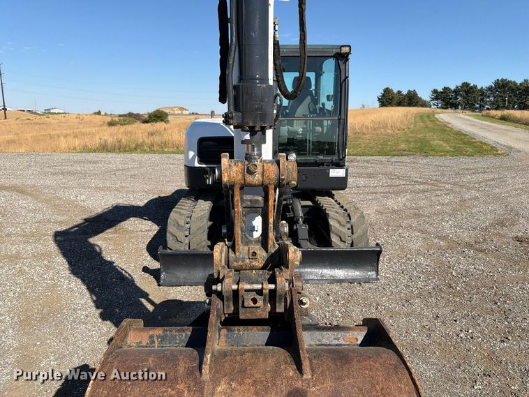 image for item FP3185 2013 Bobcat E85M mini excavator