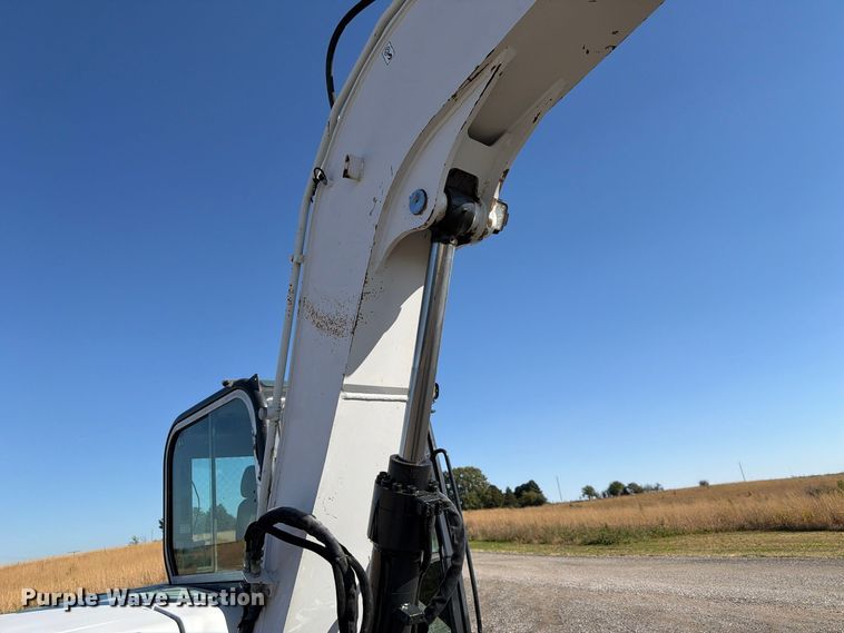 image for item FP3185 2013 Bobcat E85M mini excavator