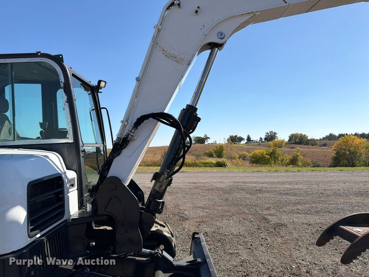 image for item FP3185 2013 Bobcat E85M mini excavator