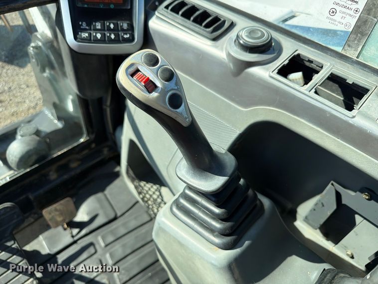 image for item FP3185 2013 Bobcat E85M mini excavator