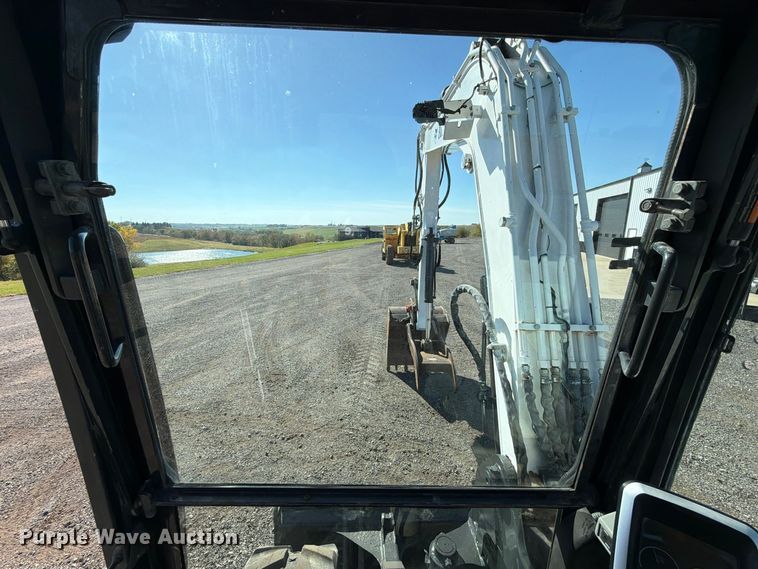 image for item FP3185 2013 Bobcat E85M mini excavator
