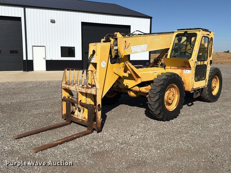 image for item FP3186 1998 Pettibone 8042 telehandler