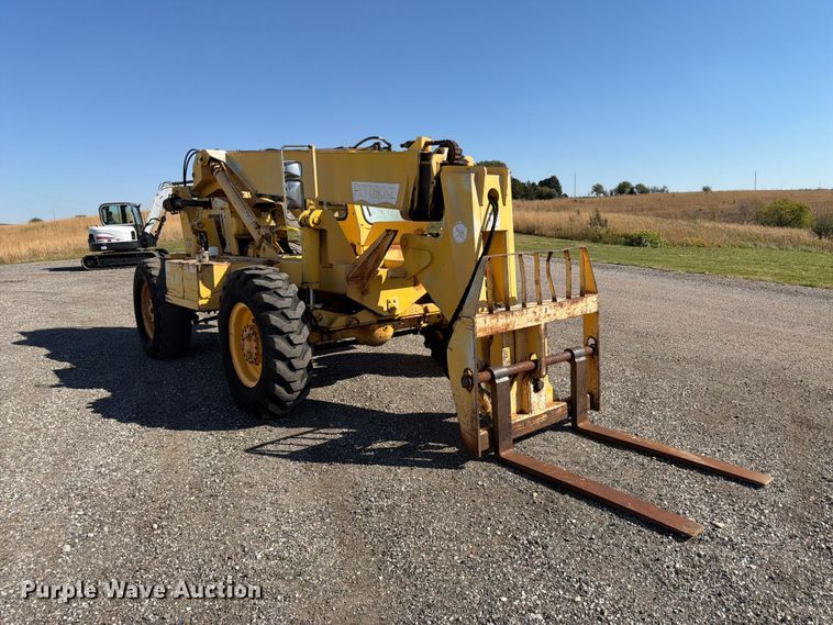 image for item FP3186 1998 Pettibone 8042 telehandler