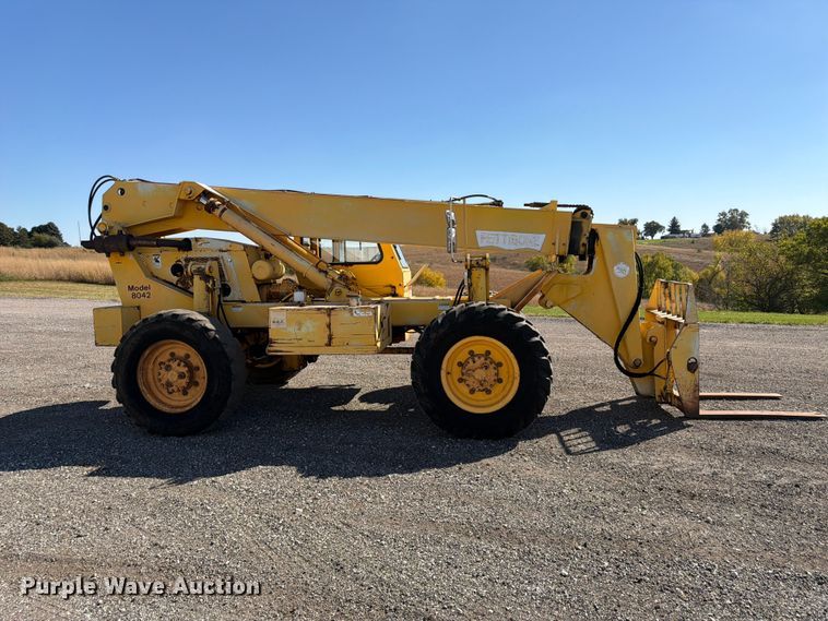 image for item FP3186 1998 Pettibone 8042 telehandler