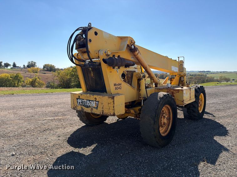 image for item FP3186 1998 Pettibone 8042 telehandler