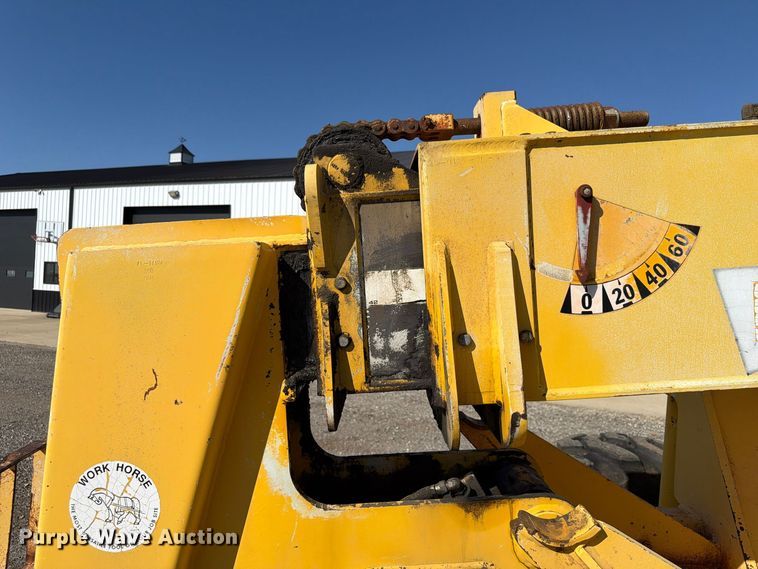 image for item FP3186 1998 Pettibone 8042 telehandler