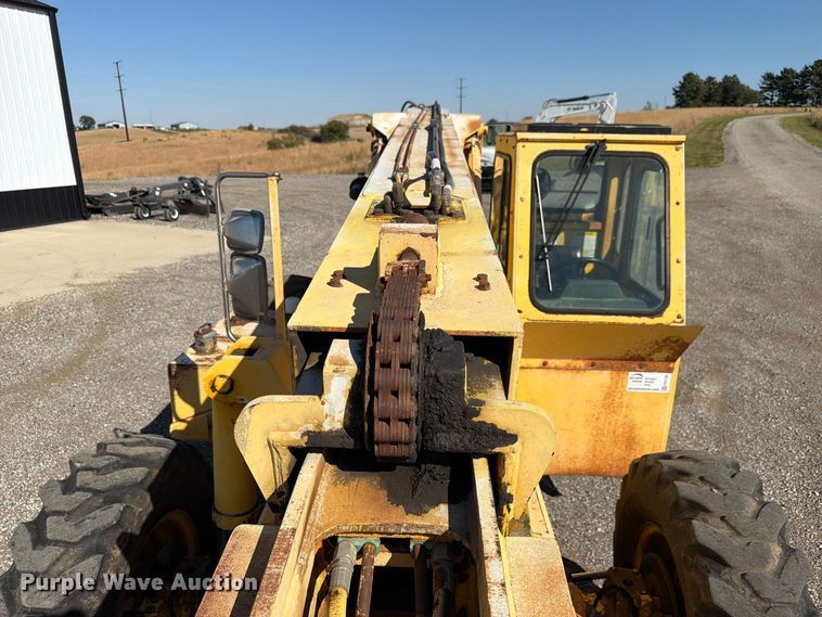 image for item FP3186 1998 Pettibone 8042 telehandler