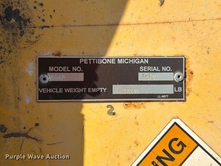 image for item FP3186 1998 Pettibone 8042 telehandler