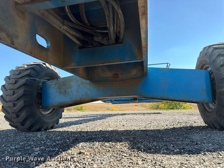 image for item FP3187 1998 Genie S-40 boom lift