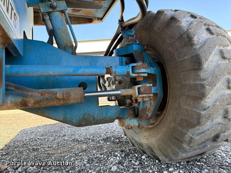 image for item FP3187 1998 Genie S-40 boom lift