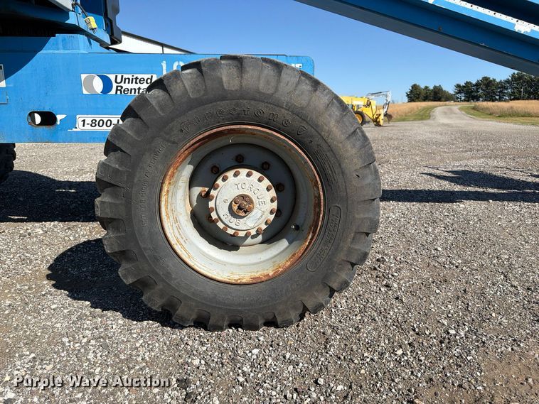 image for item FP3187 1998 Genie S-40 boom lift