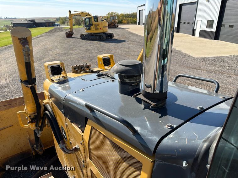 image for item FP3188 2003 John Deere 850C dozer