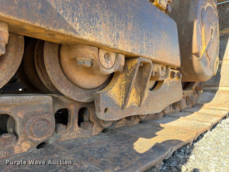 image for item FP3188 2003 John Deere 850C dozer