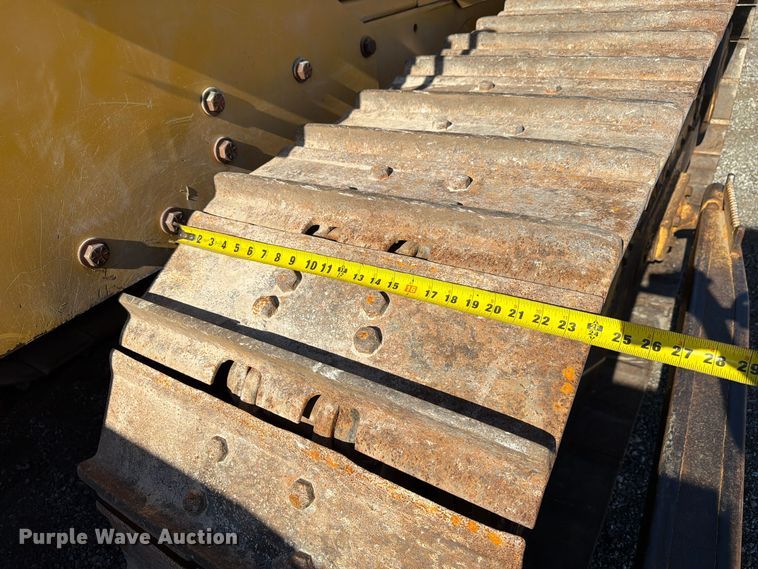 image for item FP3188 2003 John Deere 850C dozer
