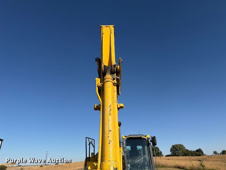image for item FP3189 2018 Komatsu PC138USLC-11 excavator