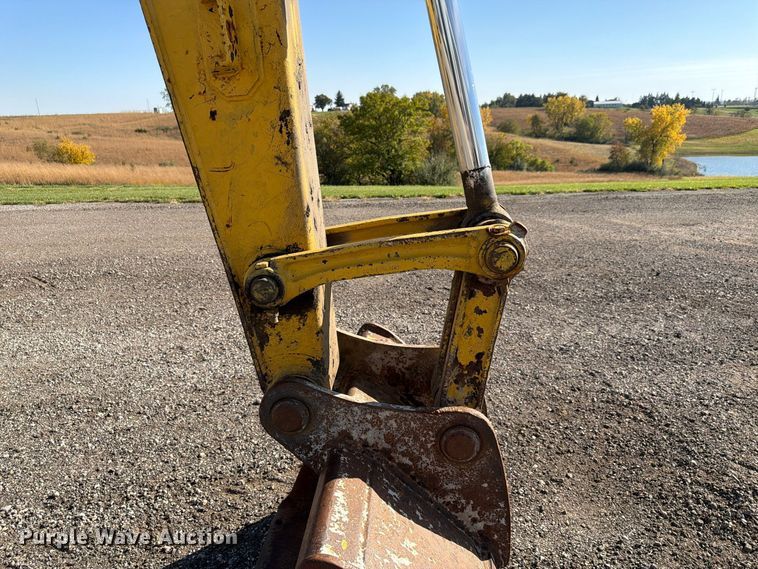 image for item FP3189 2018 Komatsu PC138USLC-11 excavator