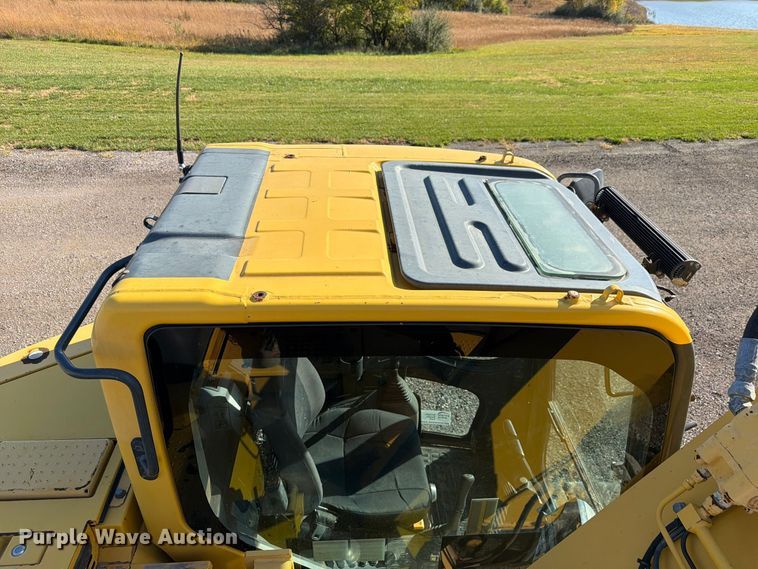 image for item FP3189 2018 Komatsu PC138USLC-11 excavator