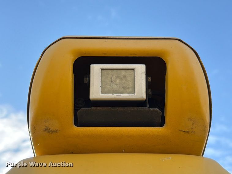 image for item FP3189 2018 Komatsu PC138USLC-11 excavator
