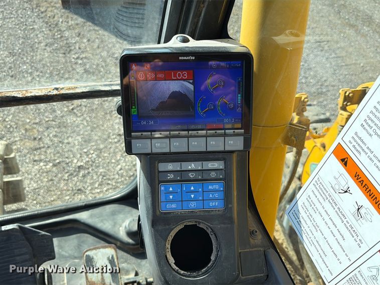 image for item FP3189 2018 Komatsu PC138USLC-11 excavator