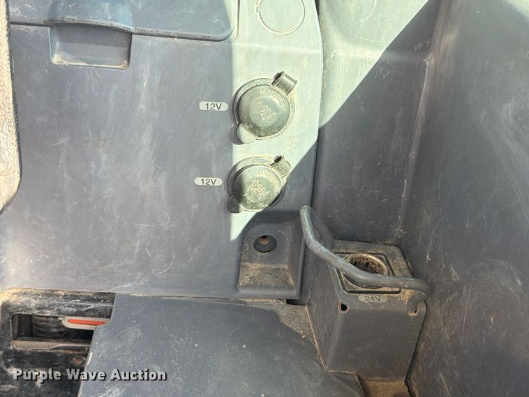 image for item FP3189 2018 Komatsu PC138USLC-11 excavator