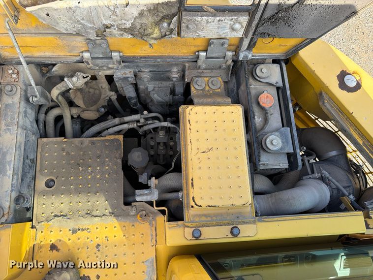 image for item FP3189 2018 Komatsu PC138USLC-11 excavator