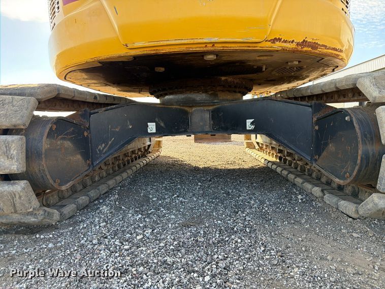 image for item FP3189 2018 Komatsu PC138USLC-11 excavator