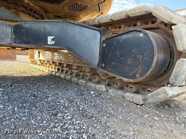 image for item FP3189 2018 Komatsu PC138USLC-11 excavator