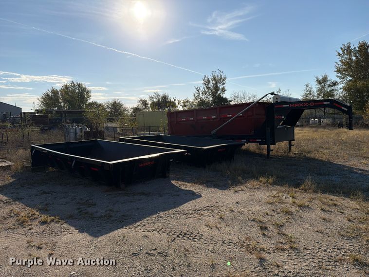 image for item FP3192 2022 Maxey roll-off container trailer