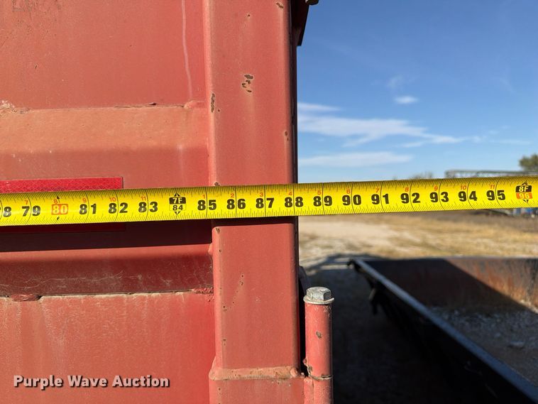 image for item FP3192 2022 Maxey roll-off container trailer