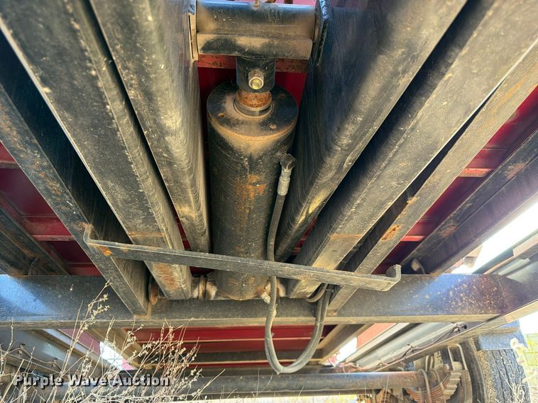 image for item FP3192 2022 Maxey roll-off container trailer
