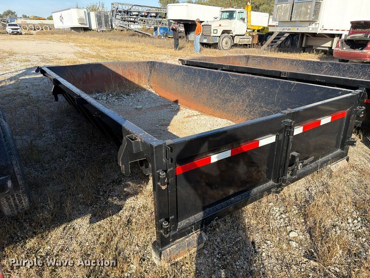 image for item FP3192 2022 Maxey roll-off container trailer