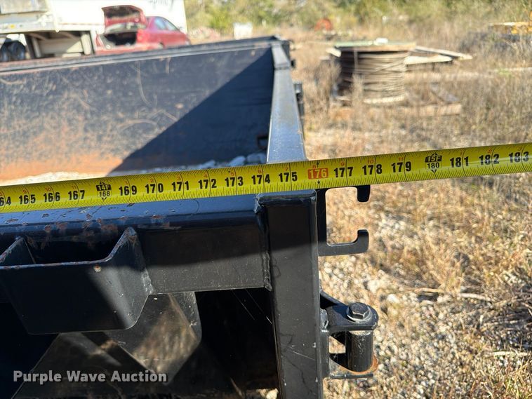 image for item FP3192 2022 Maxey roll-off container trailer