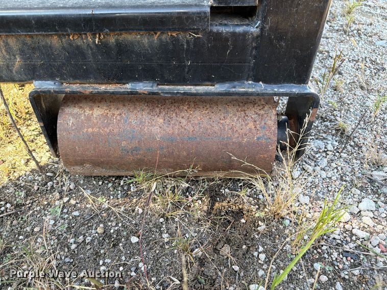image for item FP3192 2022 Maxey roll-off container trailer